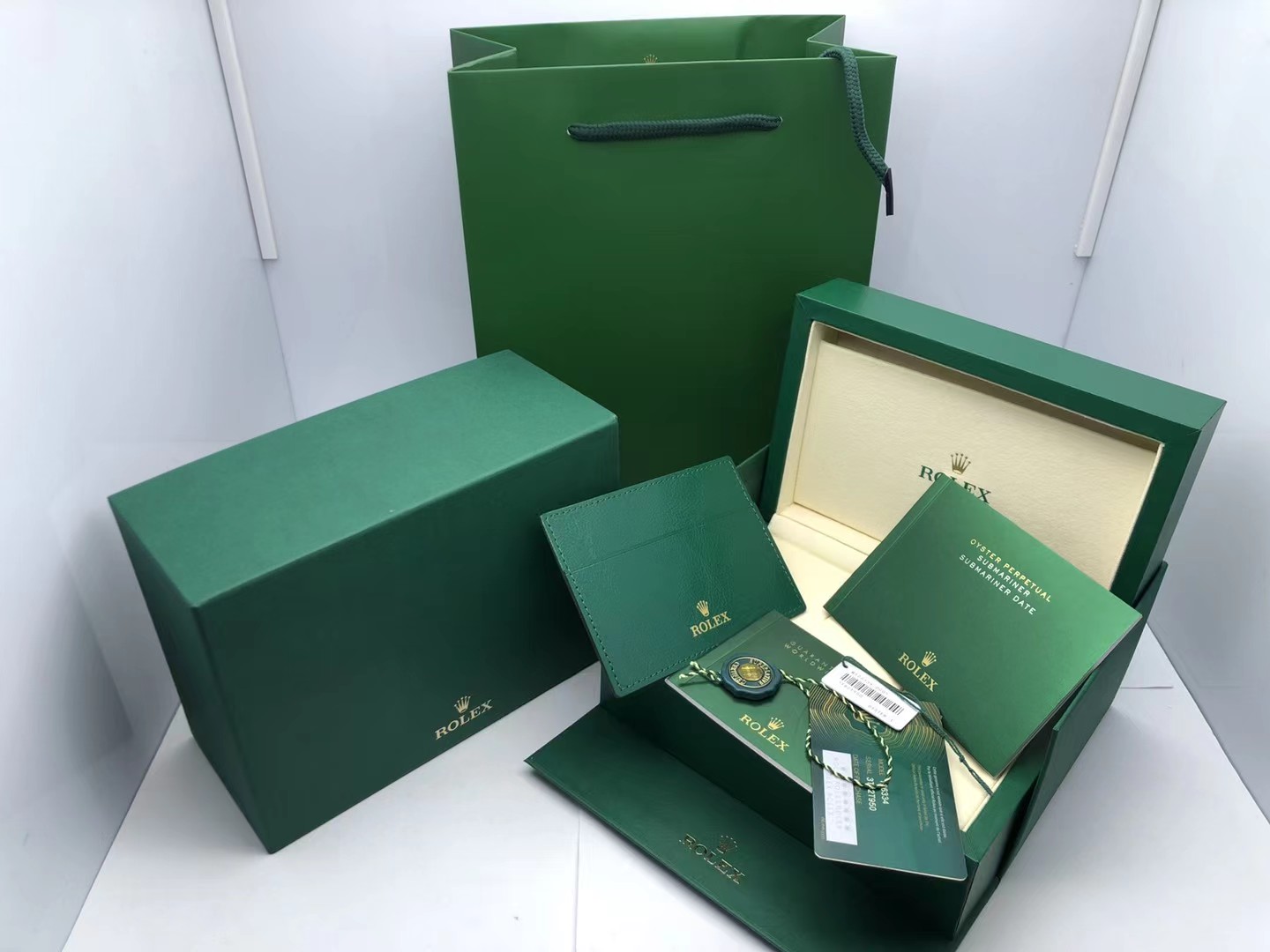 1 Rolex Full Set Presentation Box(Medium Size) - Image 1