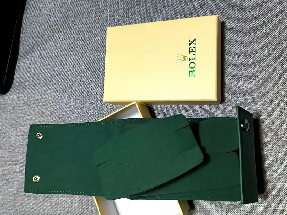 Rolex Leather Travel Watch Case with Box - Image 10